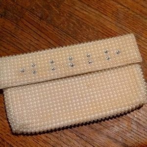 Vintage Envelope Mini Milk Pearl Clutch